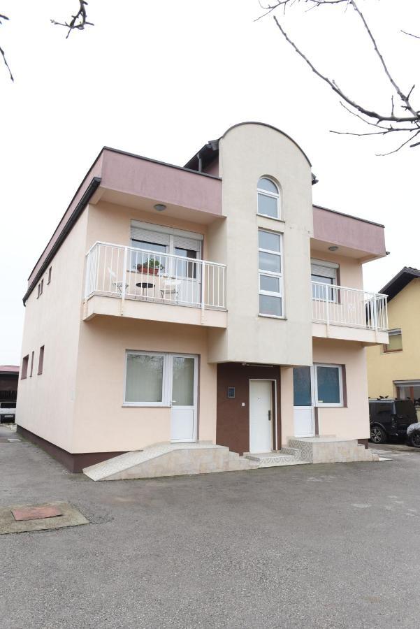Bingo Apartments Μπάνια Λούκα Εξωτερικό φωτογραφία